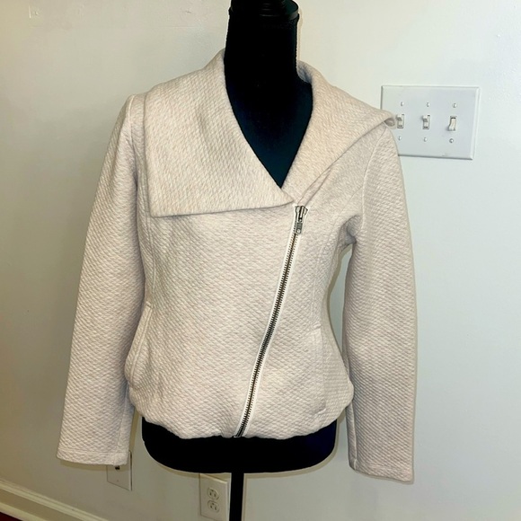 CAbi Jackets & Blazers - CAbi Cotton Blazer